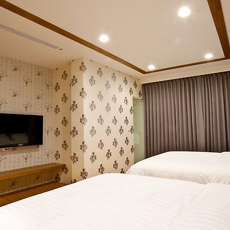 דונגגאנג Flower Style B&B מראה חיצוני תמונה